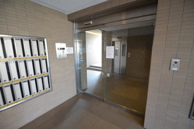 【エントランス】 | グランドゥールふじみ野 | ゆとりのあるエントランスです