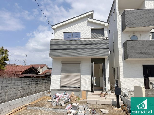 明石市大久保町西島　新築一戸建ての外観|周辺は落ち着いた街並みの住宅地！子育てがしやすい住環境です！まだ未完成ですが、現地でしかわからない事もございます。是非一度ご覧ください。