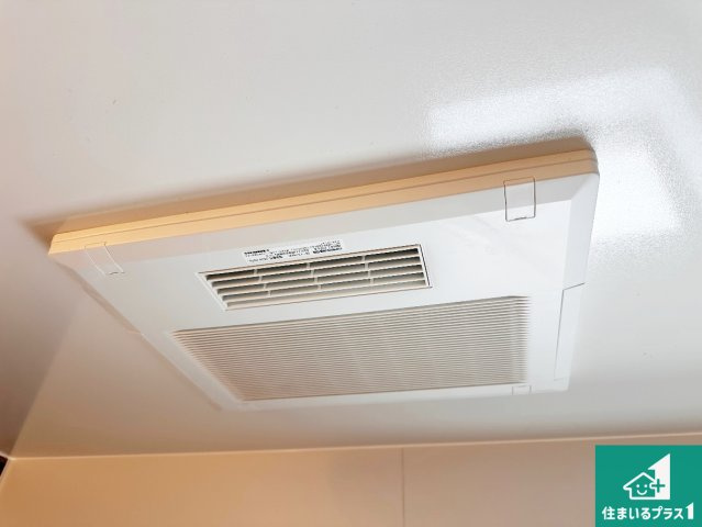明石市魚住町西岡　第22期　新築一戸建ての冷暖房・空調設備|四季を通して快適なバスライフをお手伝いする浴室暖房乾燥機！浴室の乾燥・暖房・涼風・換気はもちろん、２４時間換気にも対応！