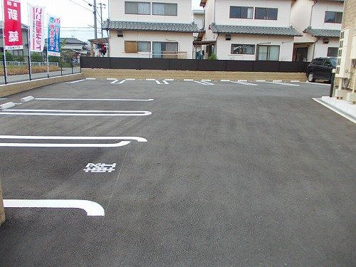ポルトボヌールの駐車場