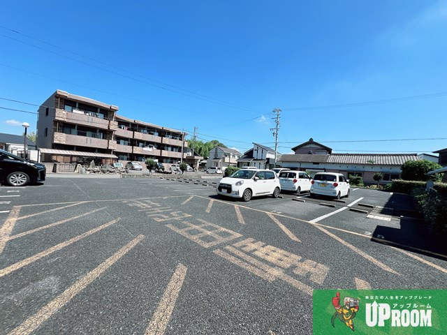 ボヌール扶桑の駐車場