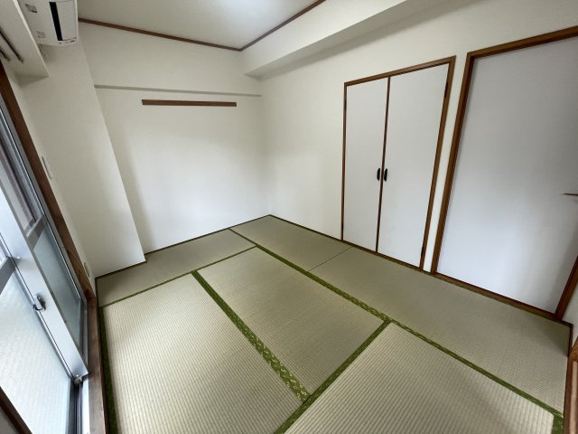 トレジャーハウスの和室