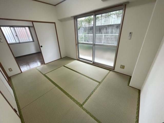 トレジャーハウスの和室