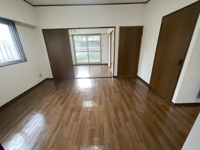 トレジャーハウスの居間・リビング