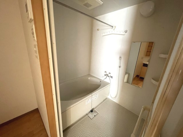 センチュリービルの浴室