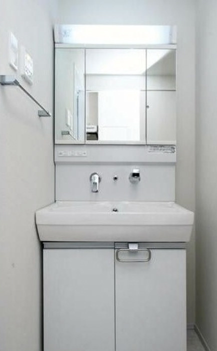 テルマエドムス根岸の洗面所