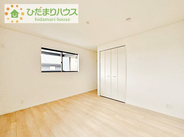 【洋室】 | つくば市若葉第11　新築戸建 | お掃除しやすく、清潔感を保てるのでダニも発生しにくいフローリング♪