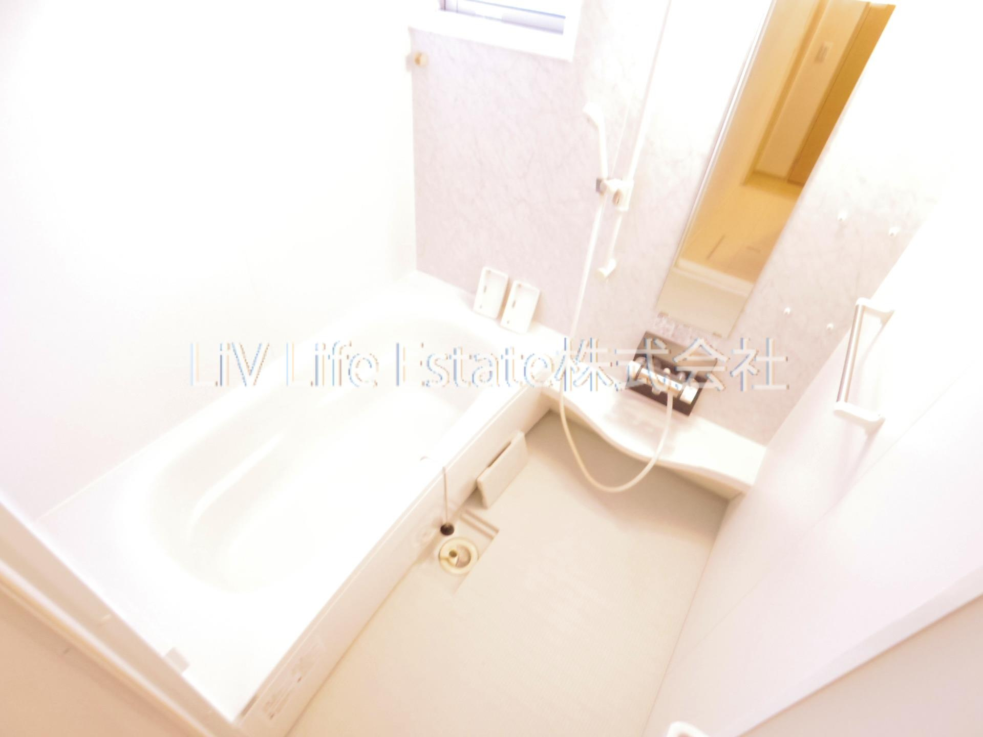 東村山市萩山町３丁目のアパートの浴室