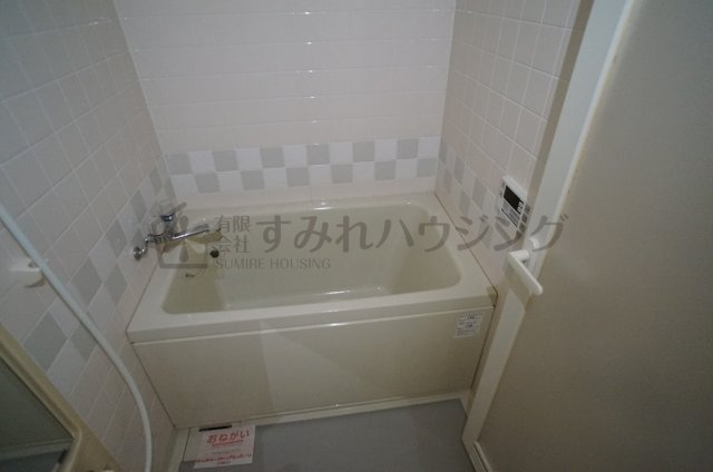 サザンハイムの浴室|参考、同建物・同間取りの号室