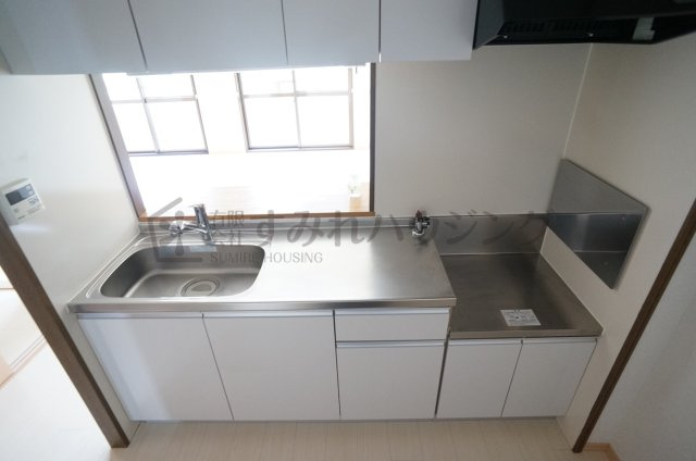 サザンハイムのキッチン|参考、同建物・同間取りの号室