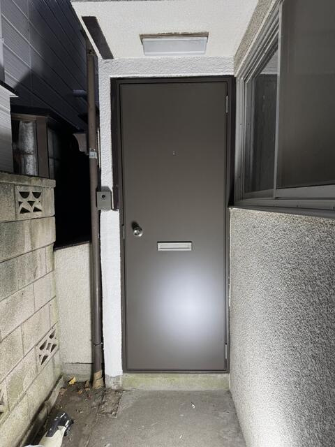 木村(喜)荘の玄関