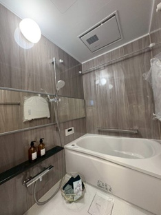 【浴室】ヴィオスガーデン城山 