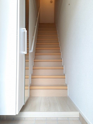 【玄関】 | ルポガーデン