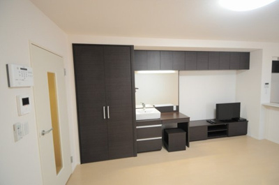 【居間・リビング】 | レオネクストユーカリ | 同タイプの部屋の写真です