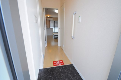 【玄関】 | レオネクストユーカリ | 同タイプの部屋の写真です