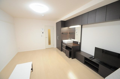 【居間・リビング】 | レオネクストユーカリ | 同タイプの部屋の写真です