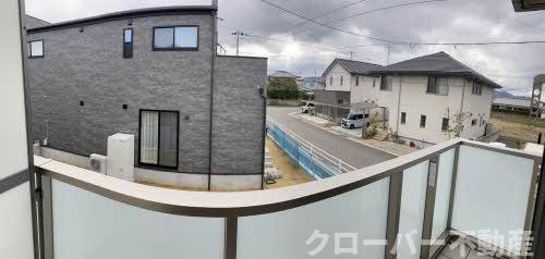 ヴィアファーレ津森のバルコニー