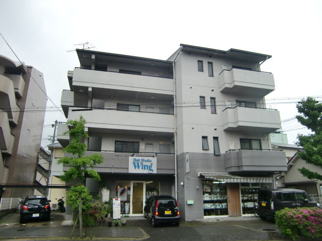 アーバンヴィッセルの外観