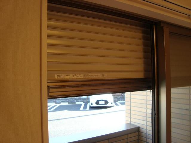 ディアナコートのセキュリティ|窓シャッター