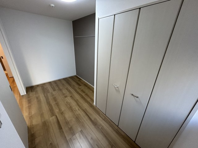 アイル　グランデ赤羽の洋室|落ち着いた色調の洋室です