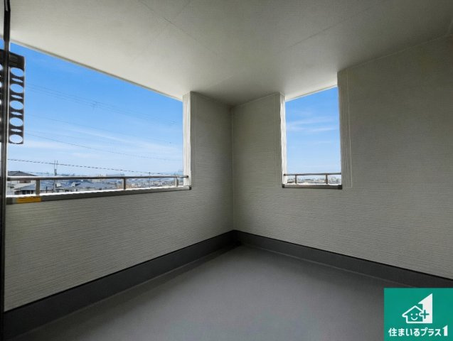 明石市魚住町金ヶ崎　新築一戸建てのバルコニー|日当たりのよいバルコニー！お部屋が開放的に！