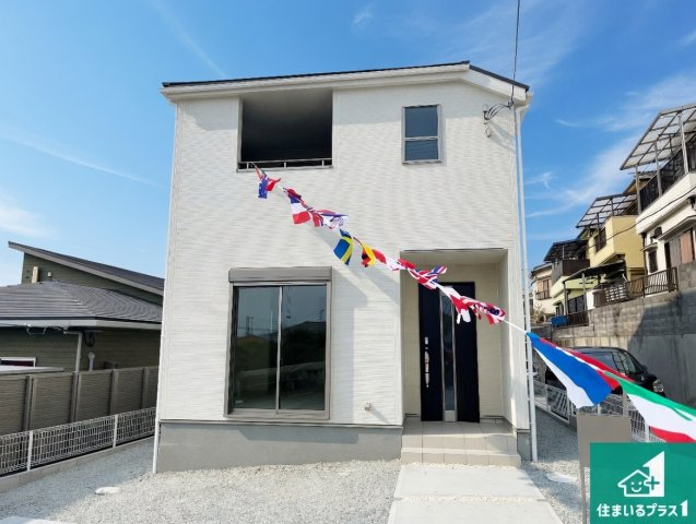 明石市魚住町金ヶ崎　新築一戸建ての外観|お客様に長く安心して住んでいだだける事にこだわった家づくり！住んでからのアフターサービスにもしっかりと取り組んでいます！