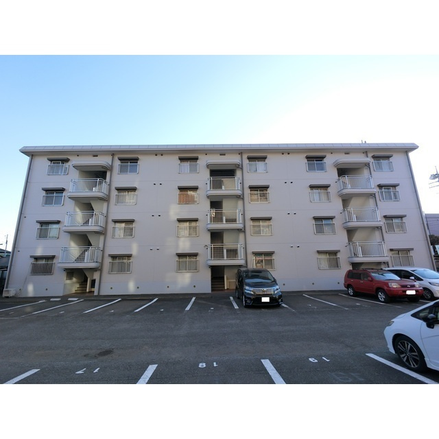 荻嶋グリーンハイツの外観|外観は落ち着いています