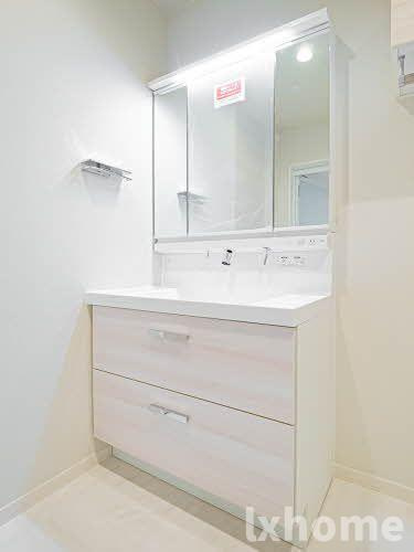 シャーメゾン　エレガンスの洗面所|スペースが確保できる洗面所です