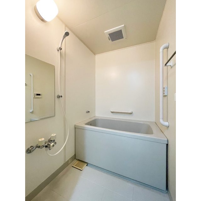 ルクレ川口イーストの浴室|お風呂です