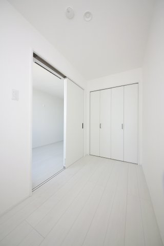 Warren shibataⅠの内装