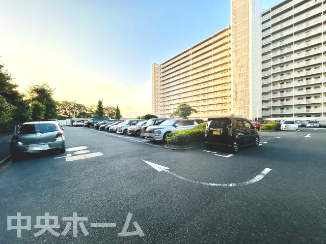 ボナハイツ中川3号棟の駐車場|【敷地内駐車場】最新の空き状況や費用などの詳細は担当スタッフまでお問い合わせください。