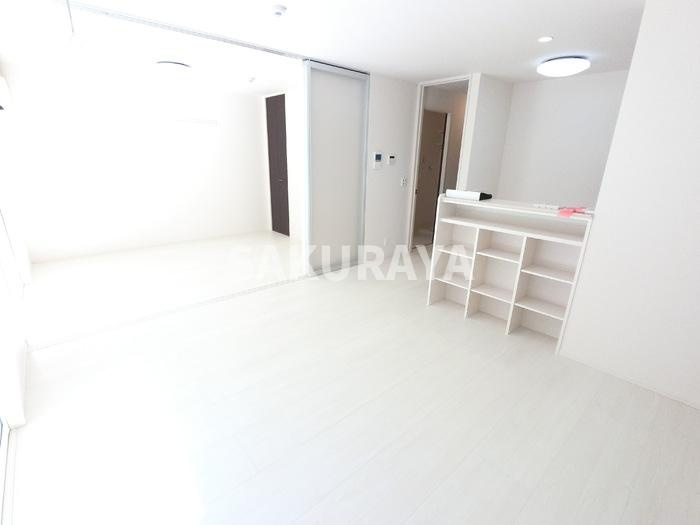 イリス デ マレの居間・リビング