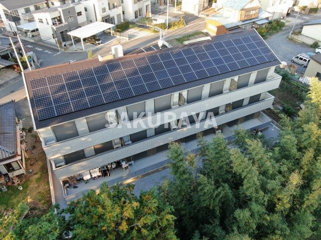 イリス デ マレの外観