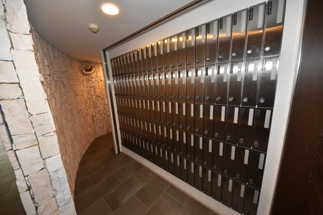 セレニテ本町エコート