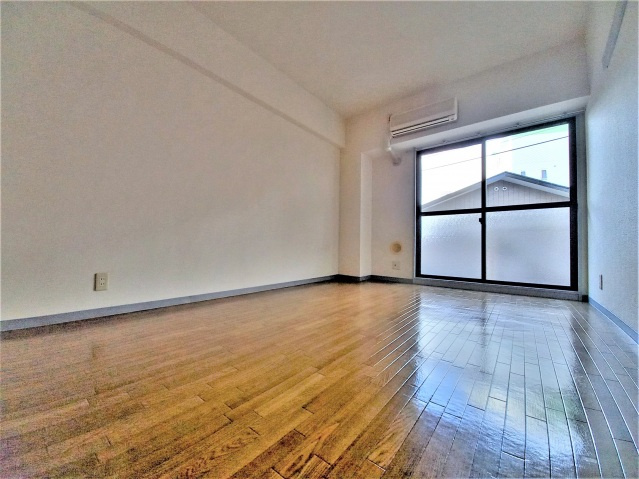 ラ・プラージュ段原の洋室