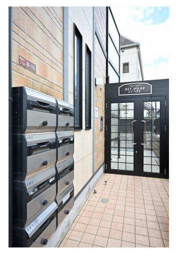 ＲＡＹ　ＨＯＵＳＥのエントランス|ゆとりのあるエントランスです