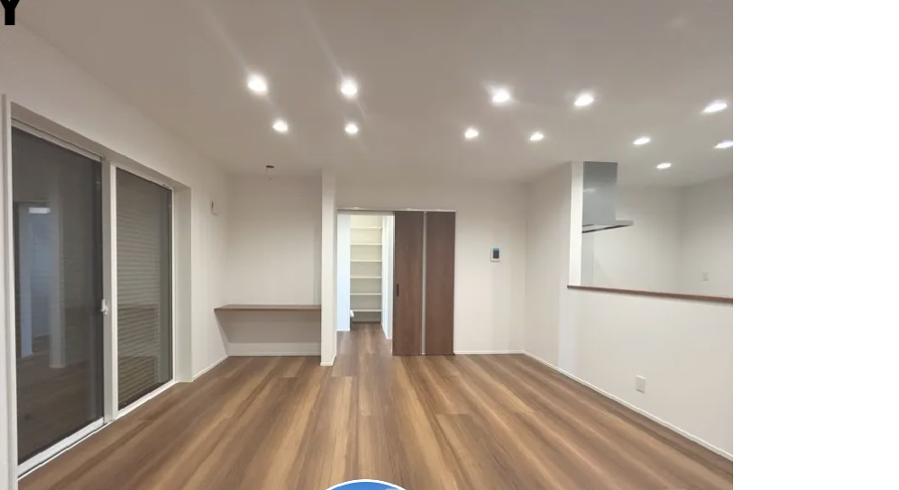 八代市古閑中町築後未入居の居間・リビング