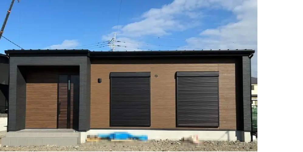 八代市古閑中町築後未入居の外観