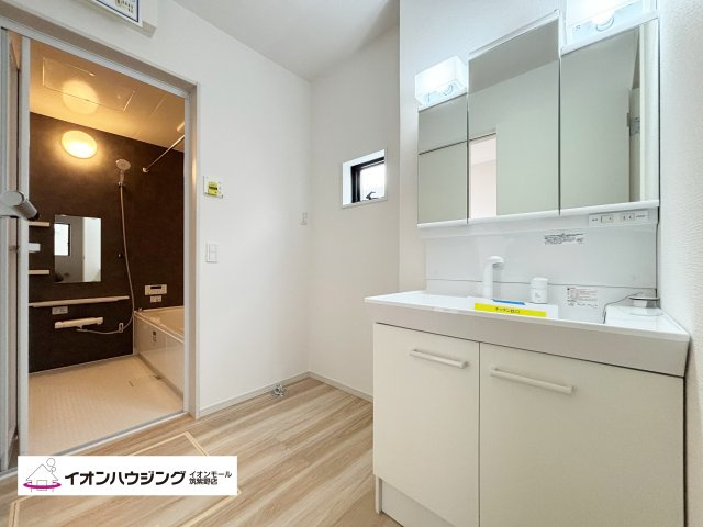 LIGARE 太宰府市朱雀４期 1号棟