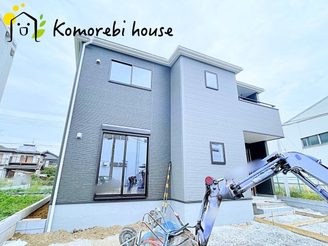蓮田市根金　新築一戸建て　リーブルガーデン　01の外観|落ち着いた雰囲気の外観です
