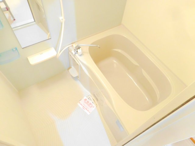 ベルソレイユの居間・リビング