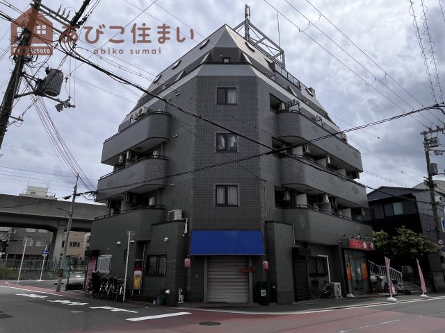 サンフラワー長居の外観