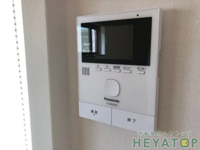 【セキュリティ】 | 植田山3丁目戸建貸家 | 不意の訪問もモニター付きドアホンで安心確認