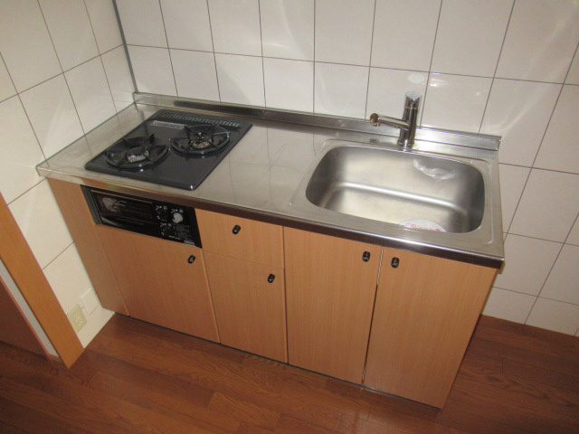 加古川市別府町新野辺のアパートのキッチン