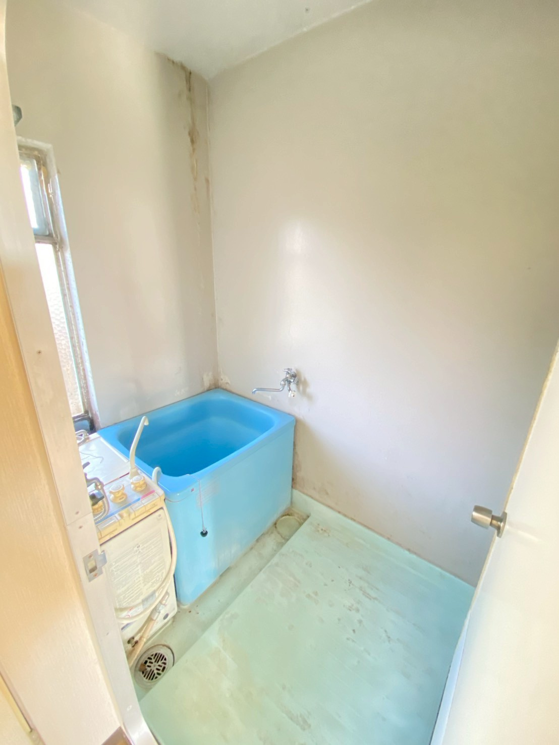 メゾン高槻1号棟の浴室