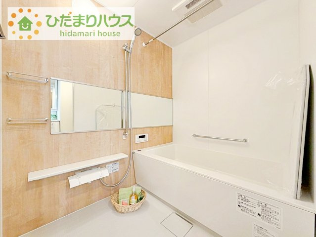 【浴室】 | ハーモニータウン新取手弐番館 | 大人が足を伸ばしても十分な広さ！一人でゆっくりくつろぐ時間も大切です！