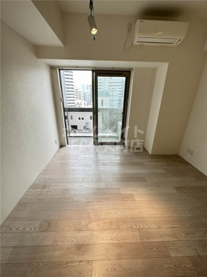 【居間・リビング】 | エグゼ西大阪 | ゆったり過ごせるリビングです