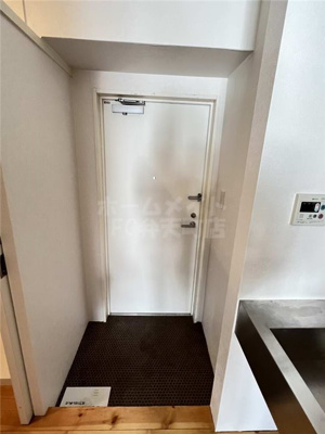 【玄関】 | エグゼ西大阪 | 玄関です