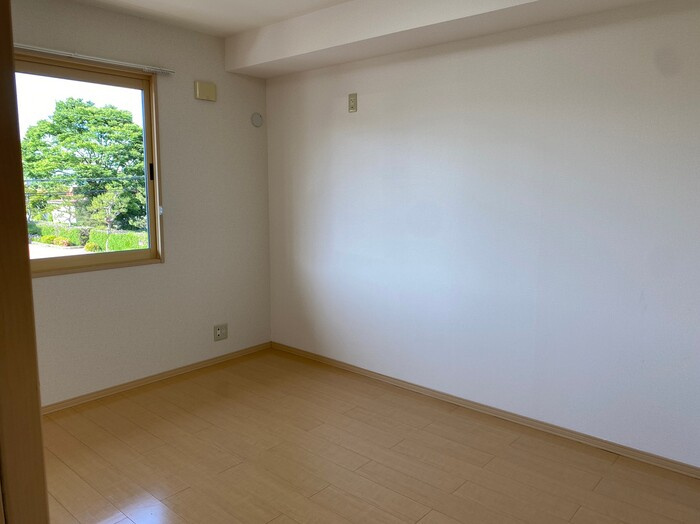 サンドミールの洋室