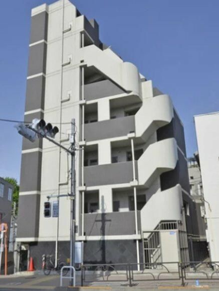 エテルノ池袋オーヴェストの外観